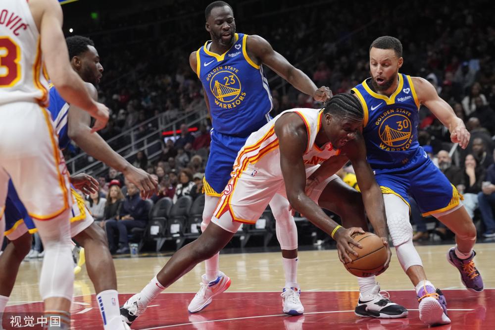 球迷带来了 球迷带来了