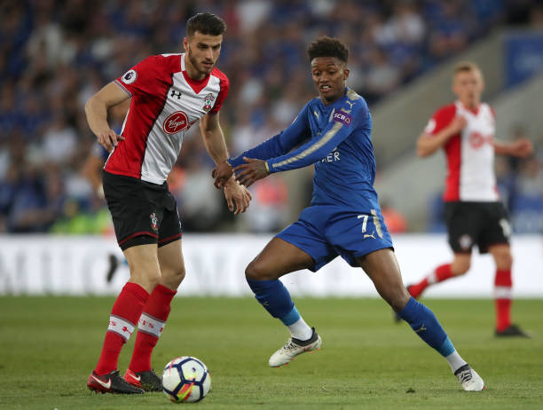 坛的领军地 坛的领军地