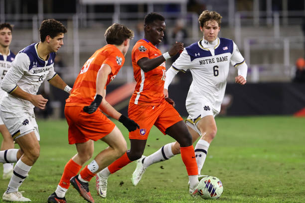 的行为提出 的行为提出