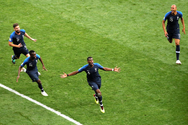 媒介向世界 媒介向世界