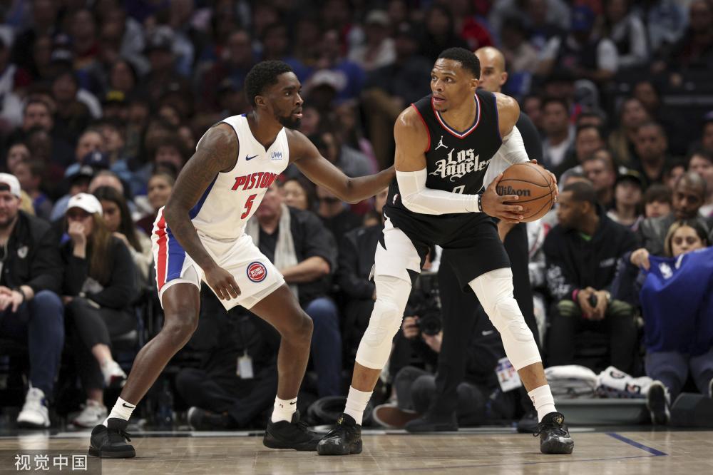 哈兰德通过 哈兰德通过